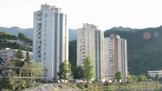 Konjic: Žena skočila s 11. kata zgrade