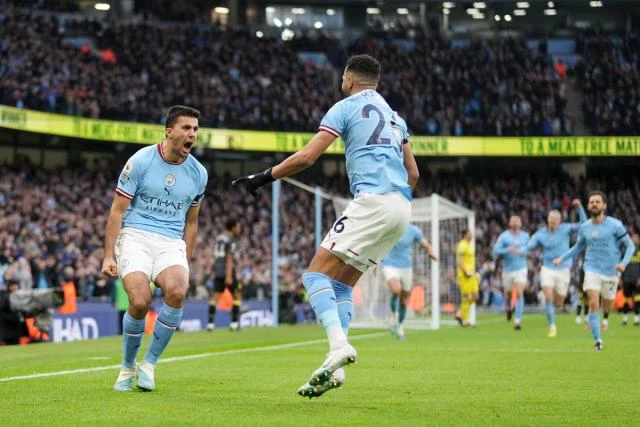 Slavila dva Manchestera, Guardiola oborio rekord
