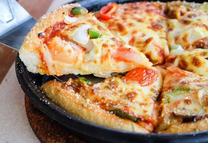 Brzinska pizza iz tave