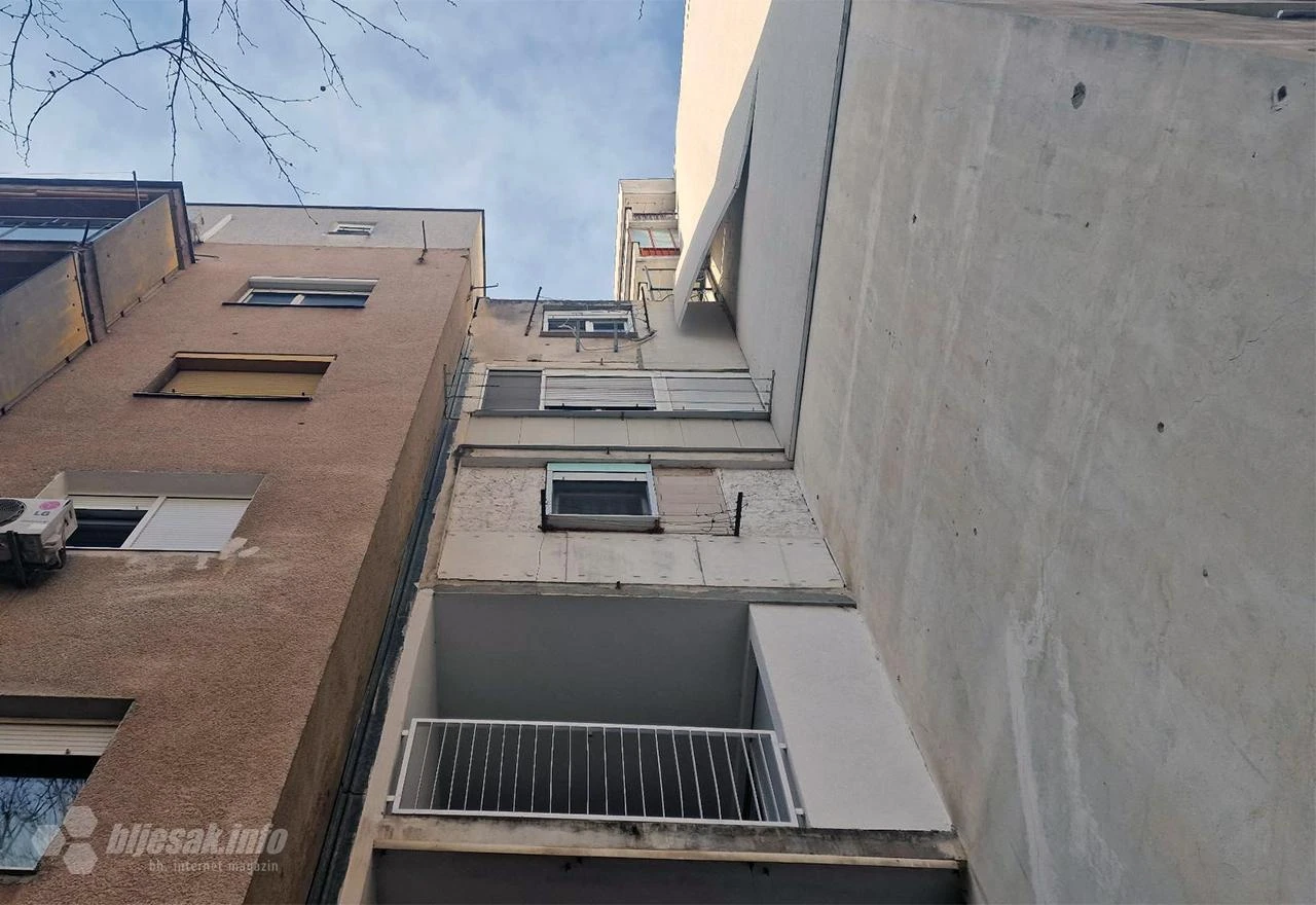 Mostar: Fasada prijeti građanima