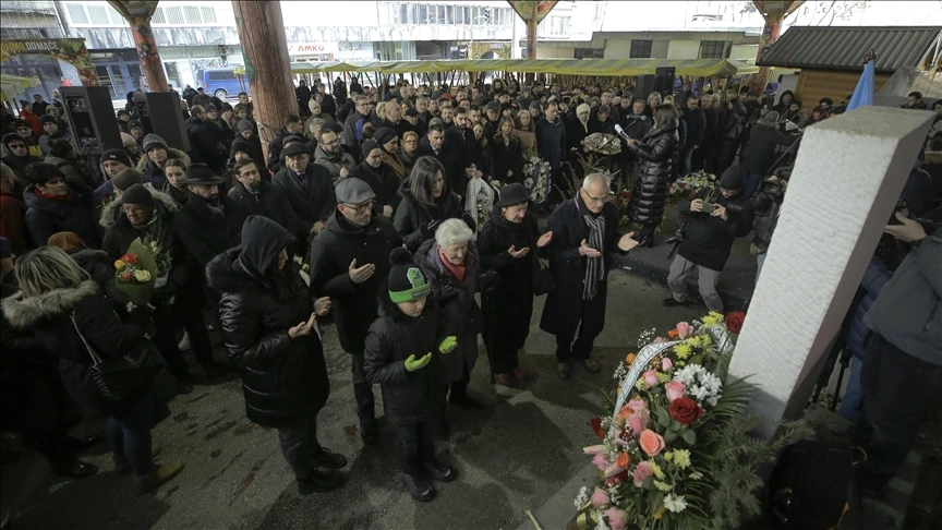 29 godina od zločina na Markalama: Žrtvama počast odao Schmidt, poručeno da se ne minimizira neofašizam 