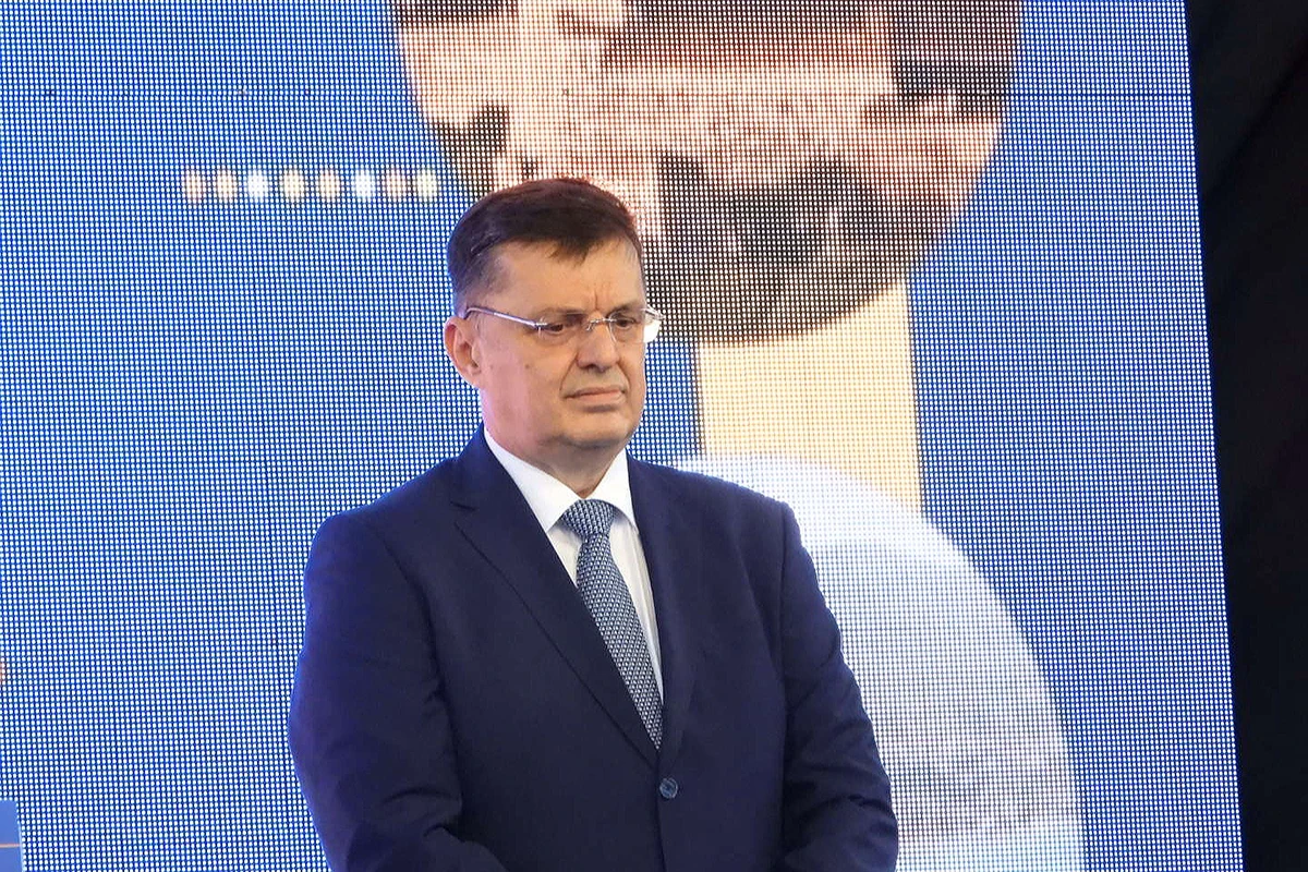 Tegeltija: Zbog Dodika RS-u prijeti financijski slom