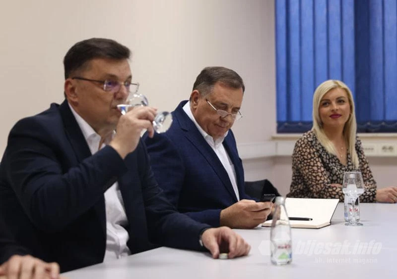 Tegeltija o ''prijetnjama'' Schmidta