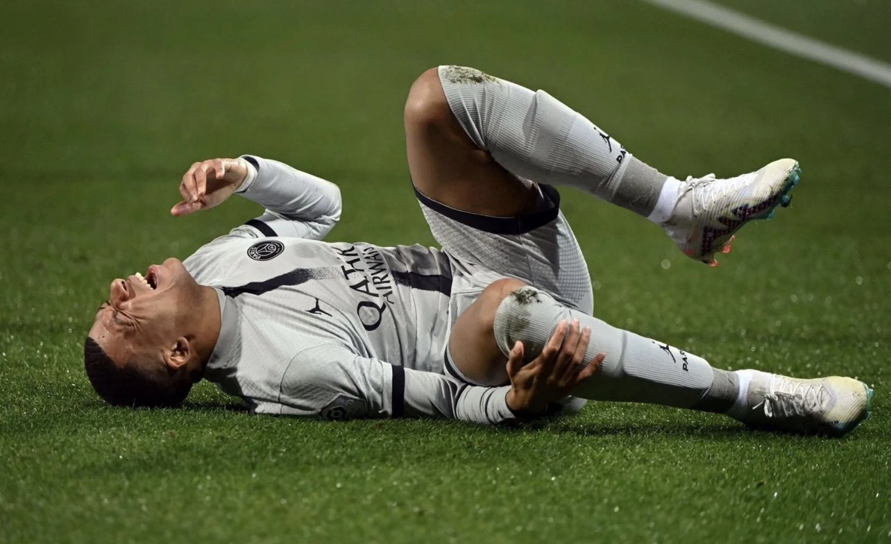 PSG potvrdio loše vijesti: Tri tjedna pauze za Mbappea