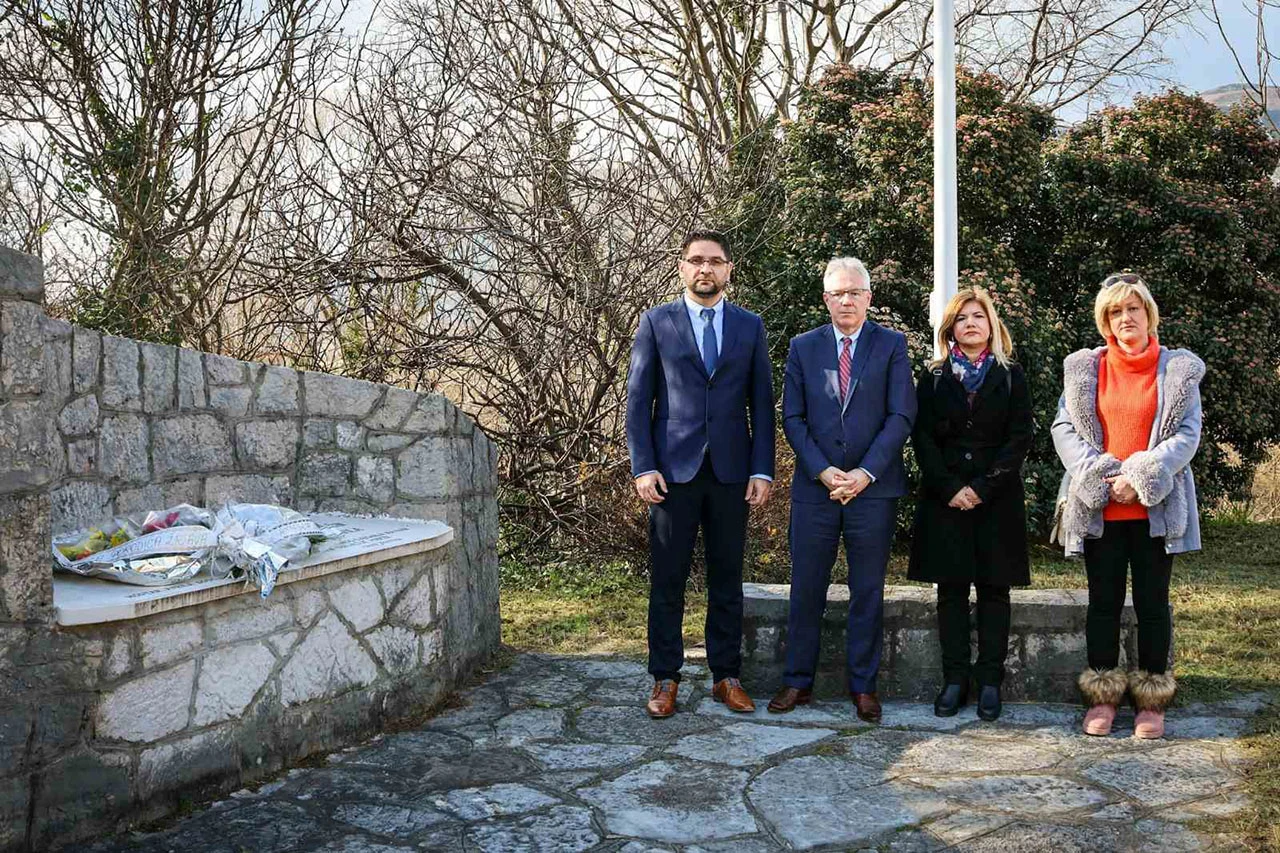 Murphy odao počast žrtvama zločina na Uborku i Sutini