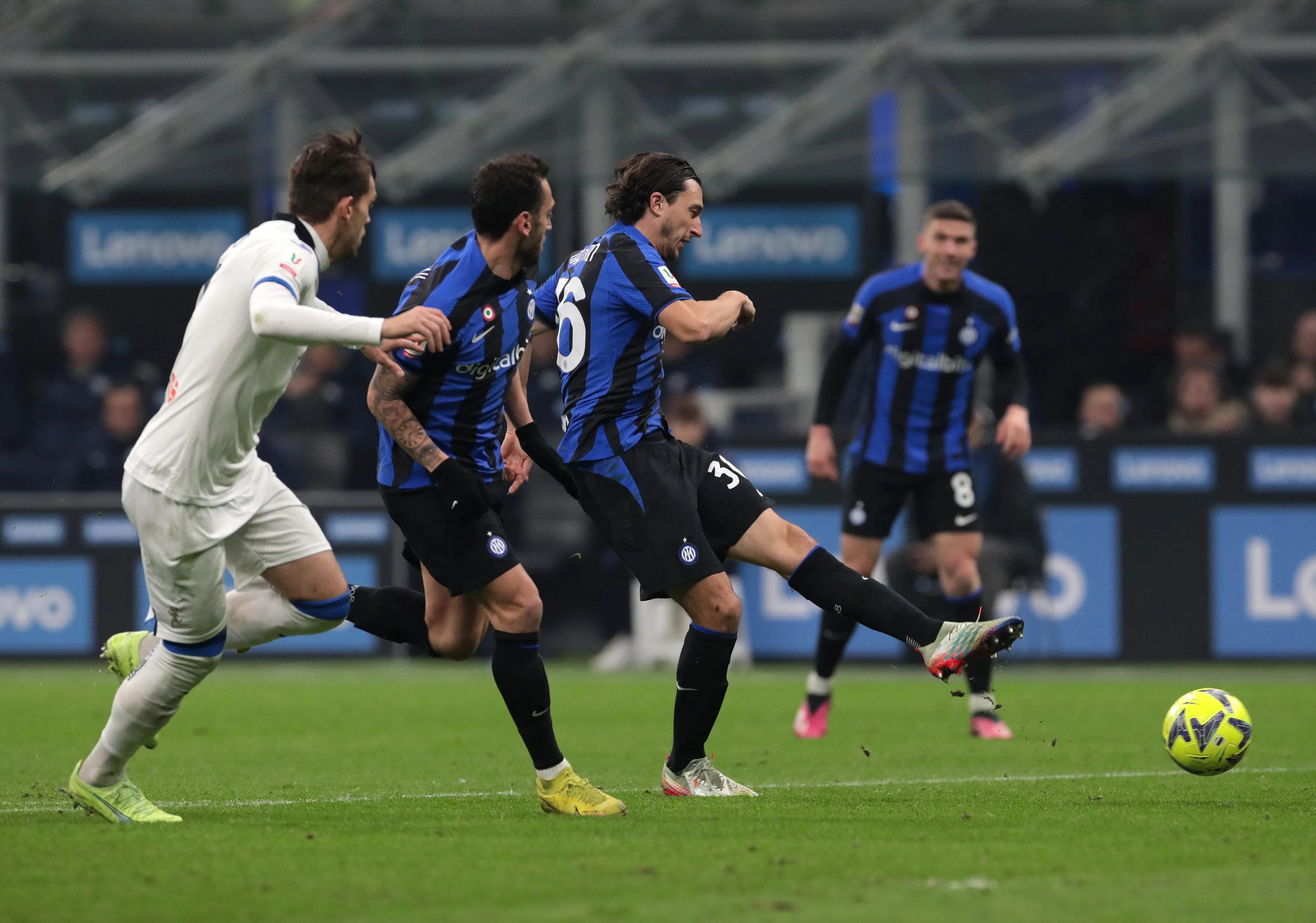 Inter preko Atalante do polufinala Kupa