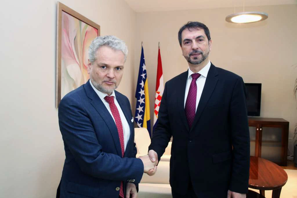 "Nova vlast ima šansu da stabilizira unutarnje prilike i odnose u BiH"
