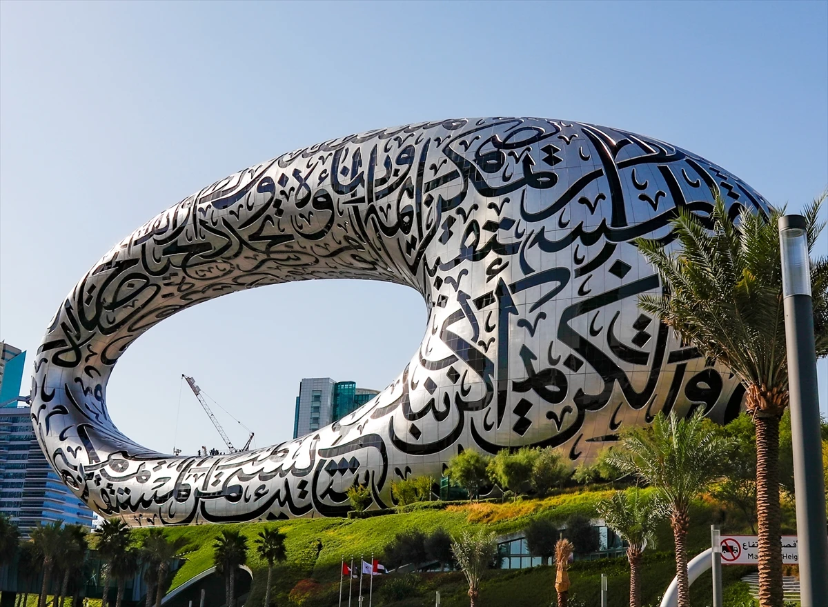 Dubai - od pustinjskog ribarskog mjesta do centra luksuza