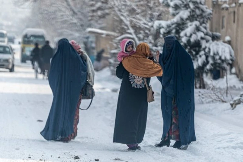 Zima u Afganistanu: Od posljedica hladnog vremena preminulo 170 osoba