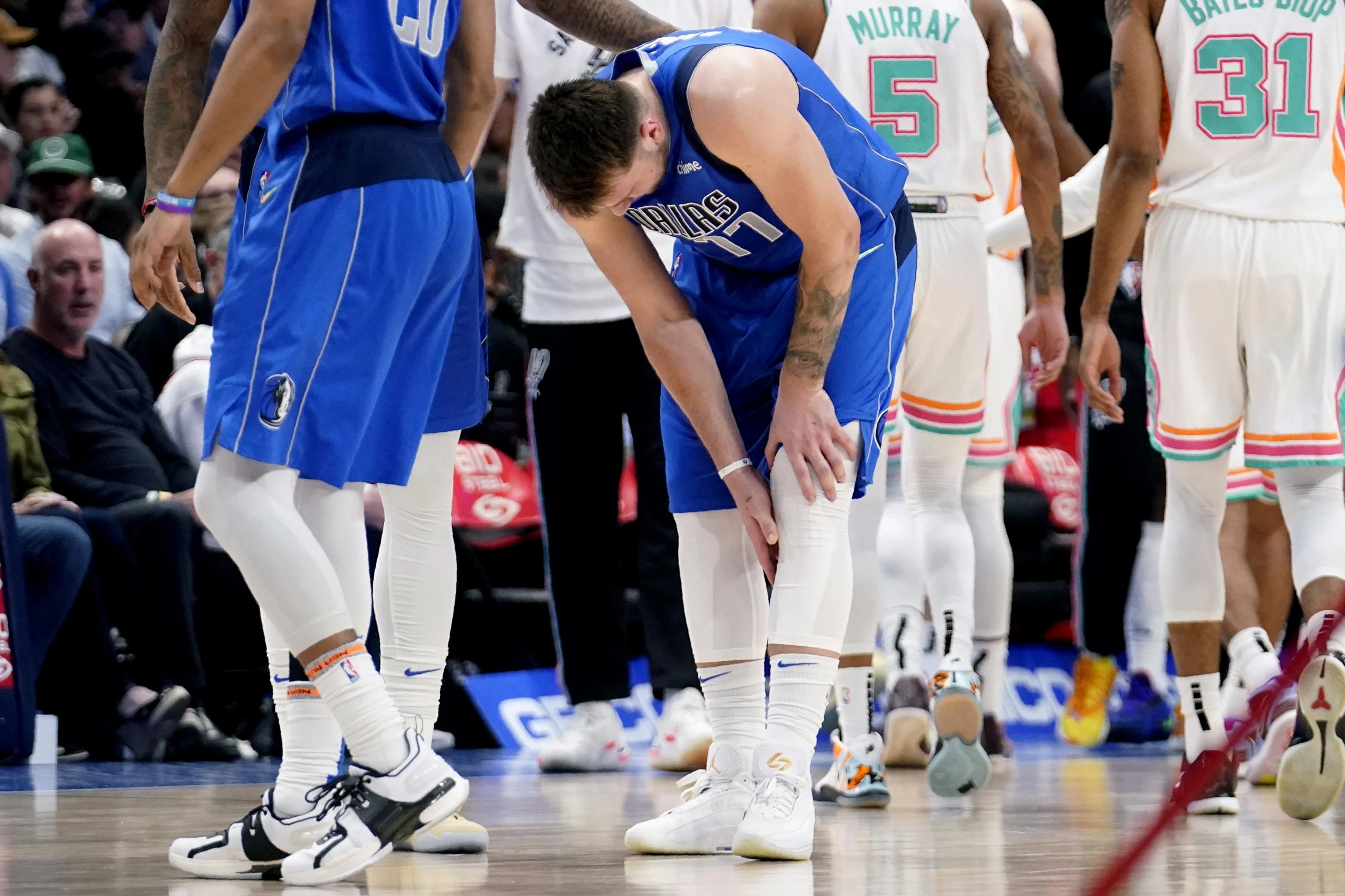 Pistonsi iznenadili Netse, ozljeda Dončića