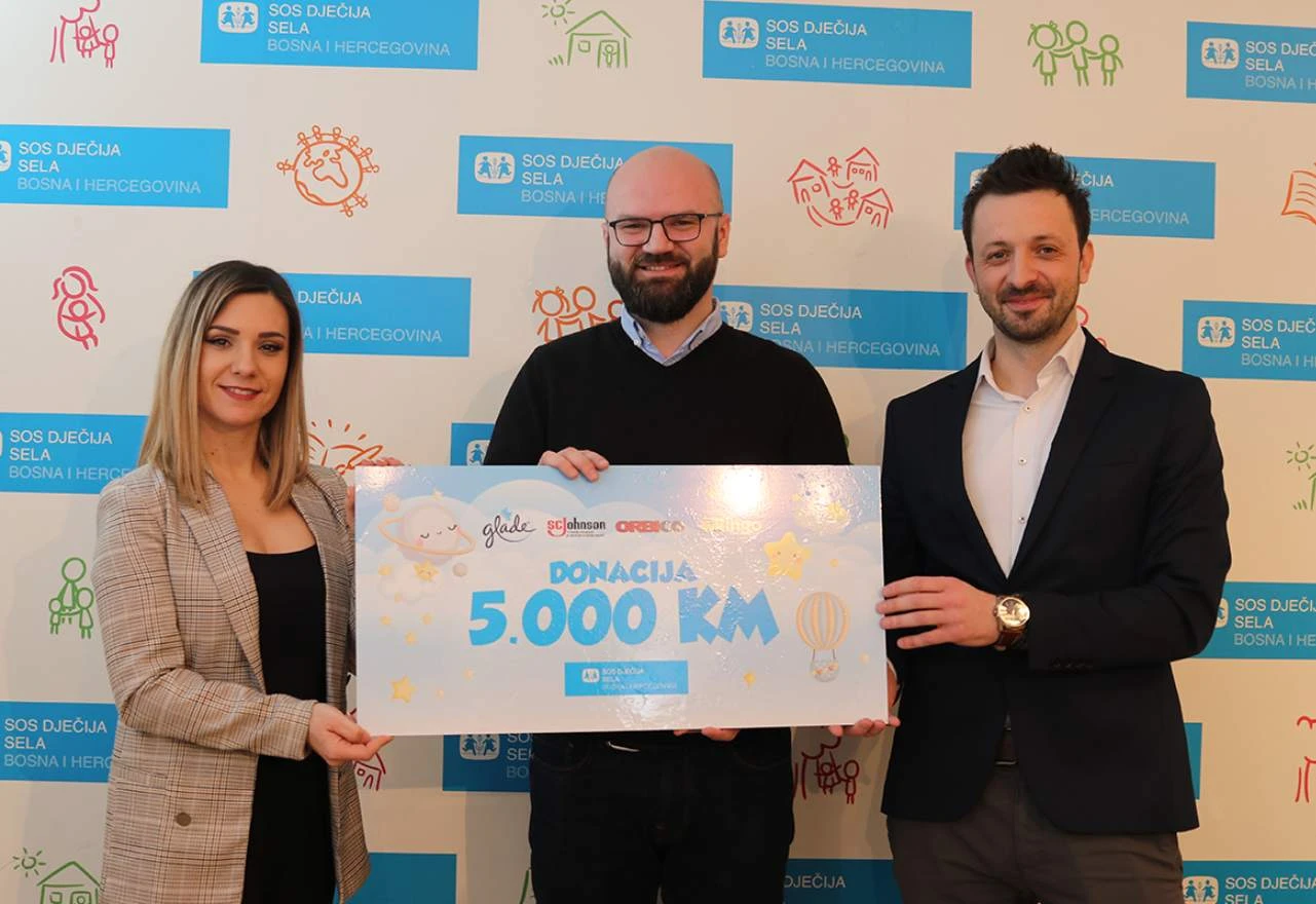 SOS Dječjim selima u BiH donirano 5.000 KM izdvojenih od prodaje Glade Winter artikala u Bingo marketima