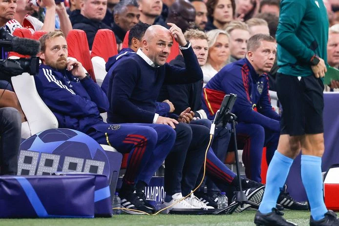 Igrači Ajaxa traže odlazak trenera Schreudera
