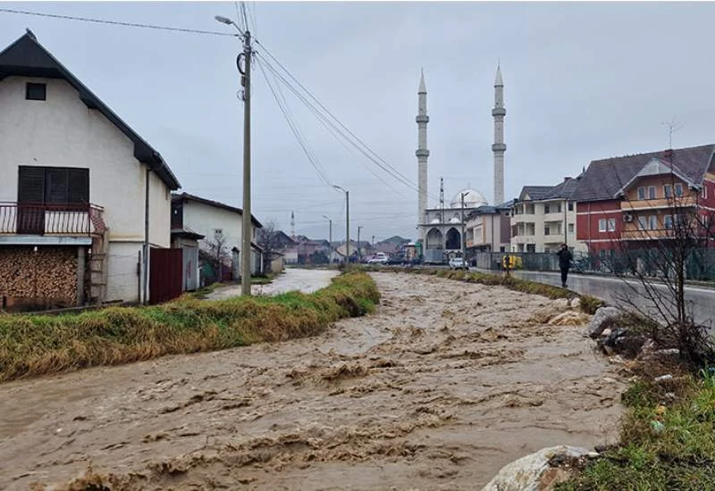 Tragedija u Srbiji: Bujica odnijela dva muškarca