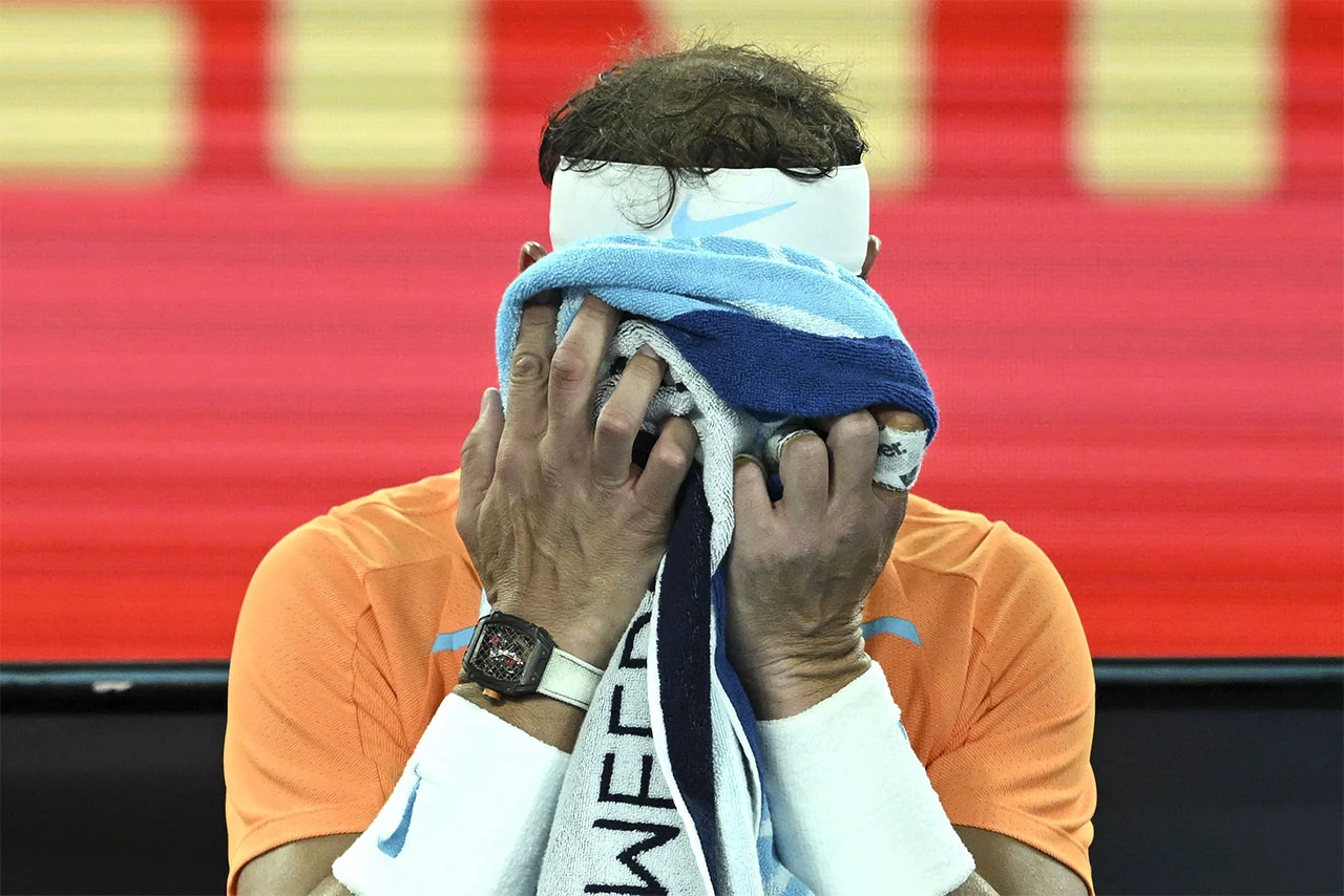 Nadal će zbog ozljede pauzirati šest do osam tjedana