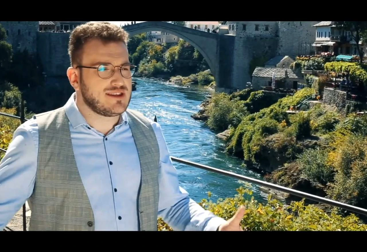 Haris Sefer predstavio "Plahovitu Neretvu": Prizori Starog grada ostavljaju bez daha 