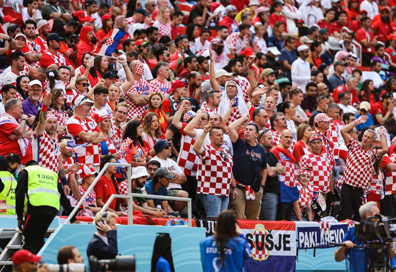 FIFA pokrenula istragu zbog zastave HRHB i stiliziranog slova ''U'' kod riječi ''Duvnjaci''