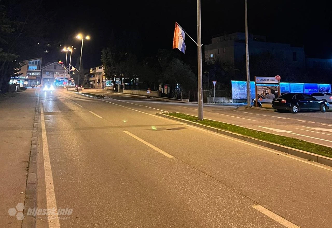 Uklonjeni stari prometni znakovi u ''Škobića dragi'' - svakome svoja traka