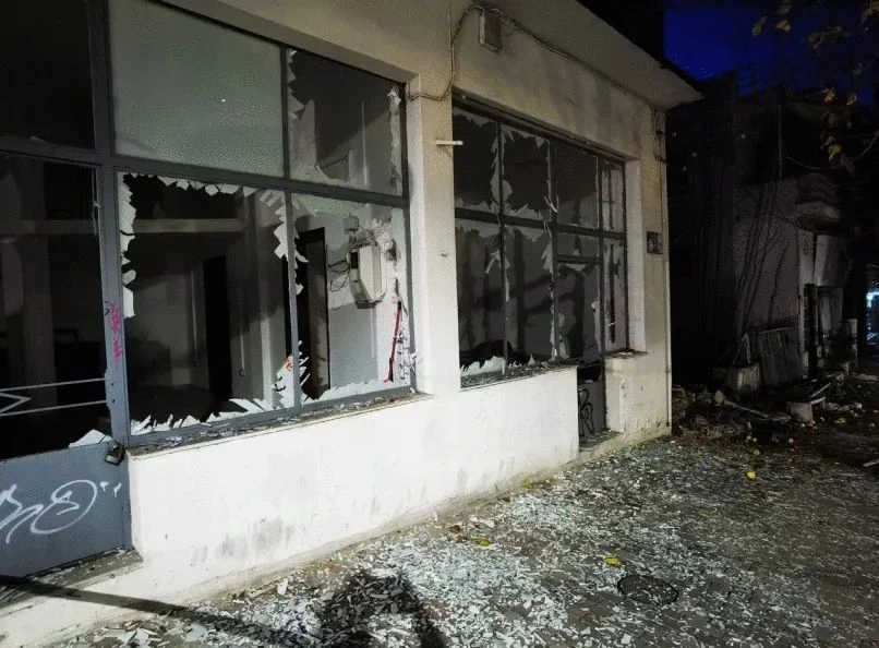 VIDEO: Bačena bomba ispred kluba navijača Panathinaikosa