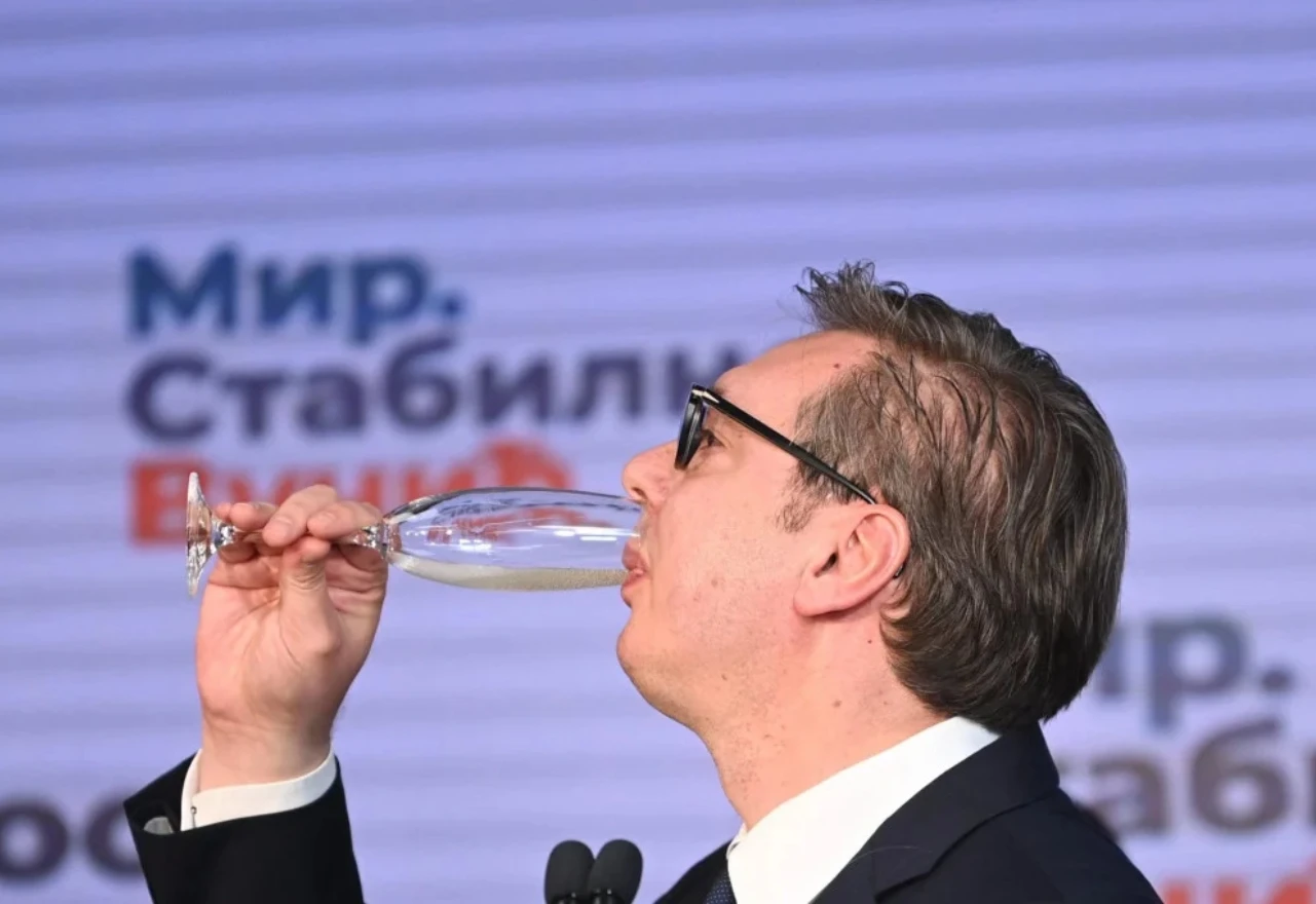 Vučić krivi BiH jer se otkrilo da je njegov sin boravio na Danu RS