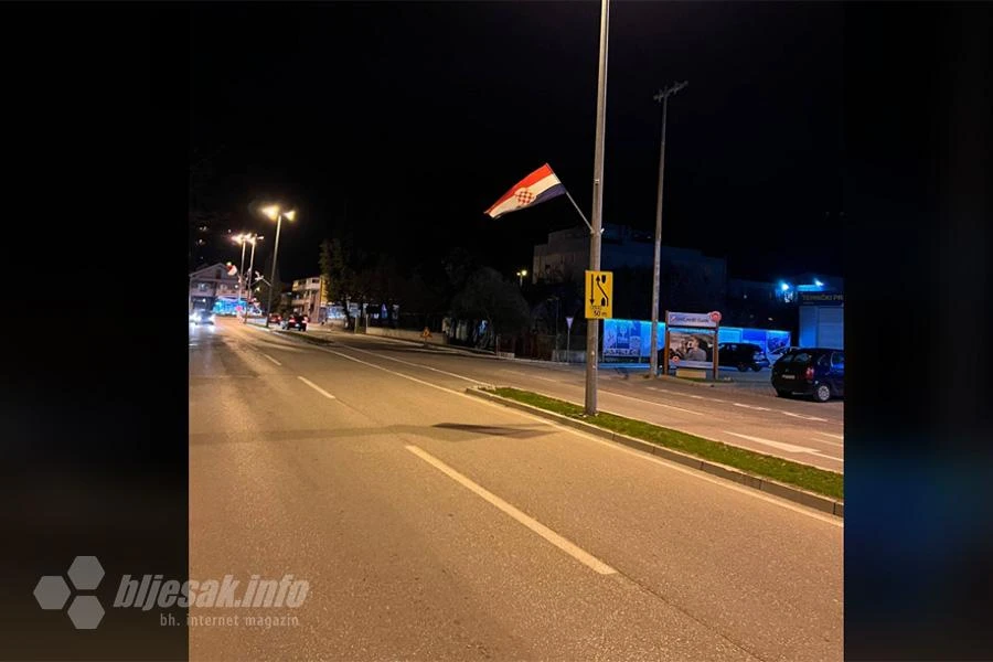 "Škobića Draga" uklonjena, no stari znakovi u prometu i dalje stoje