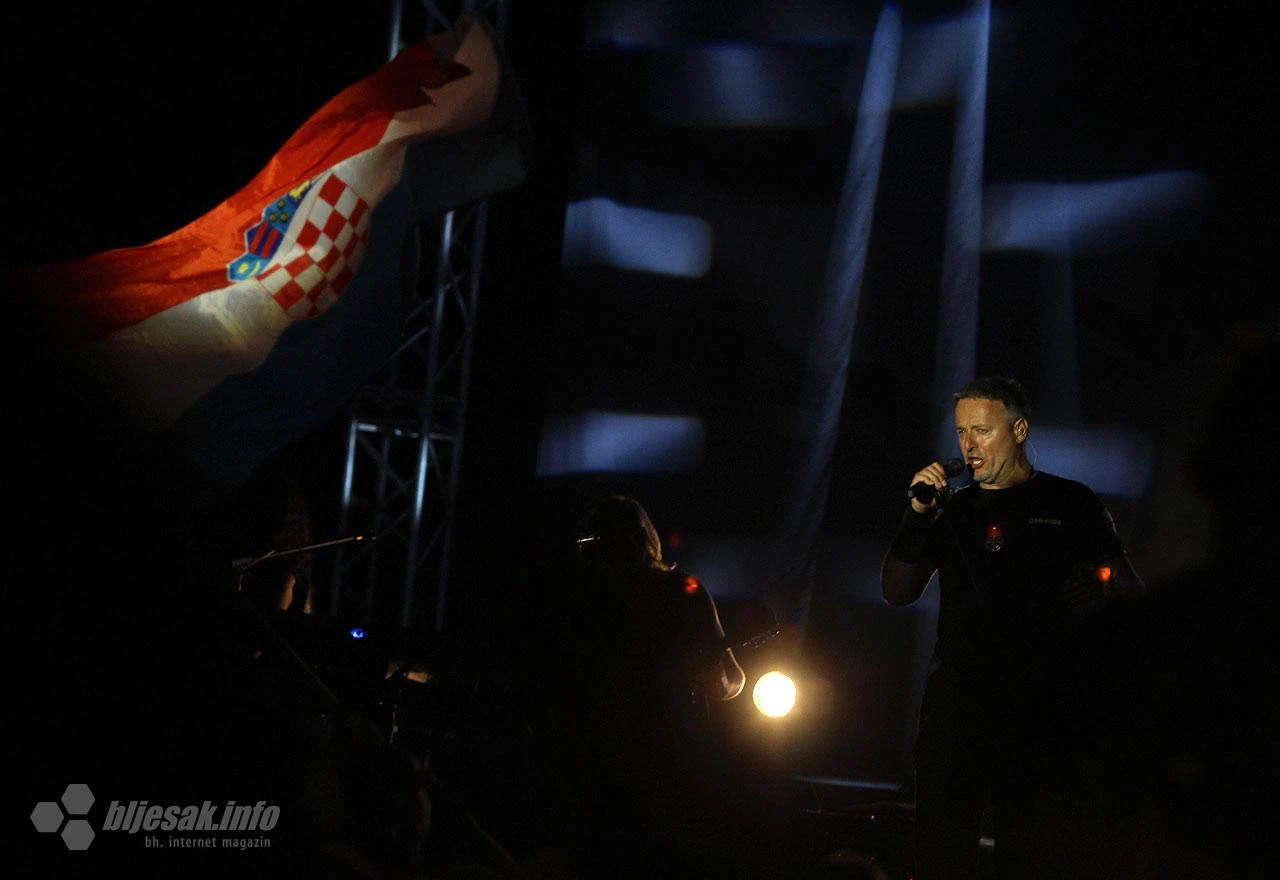 Thompson objavio dirljive riječi: "Ti ne boj se, sine"