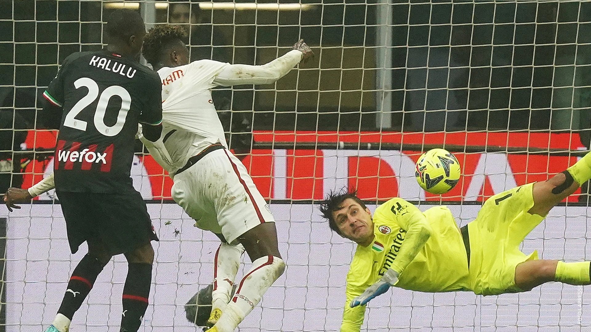 Milan ispustio dva gola prednosti protiv Rome