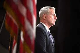 Kevin McCarthy položio zakletvu i preuzeo funkciju čelnika donjeg doma Kongresa