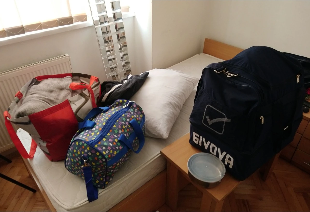 Studenti iz BiH već muku muče s novim pravilima: "Ne smijemo unositi sudžuk ni ajvar"