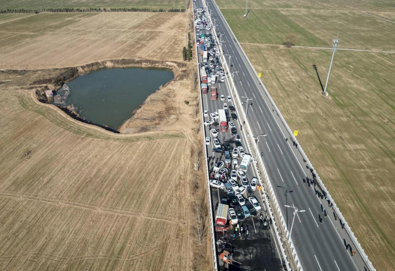 Nestvaran prizor: 200 vozila sudjelovalo u lančanom sudaru 