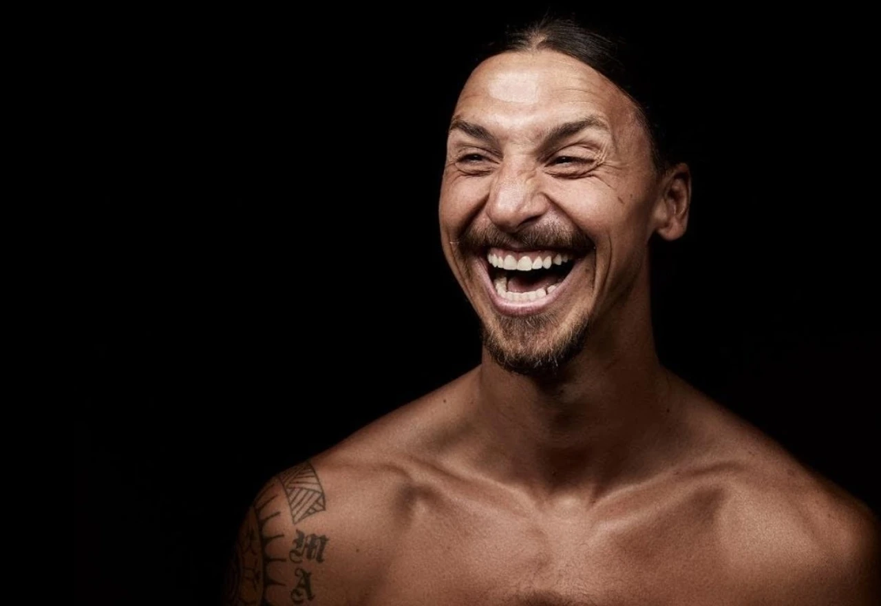 Ibrahimović opet ima najoriginalniju čestitku za Božić