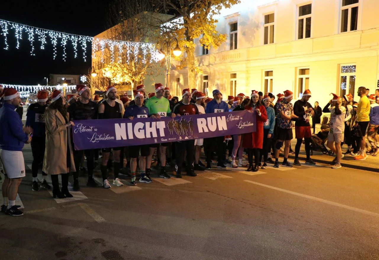 Ljubuški: Adventska noćna utrka okupila više od stotinu trkača