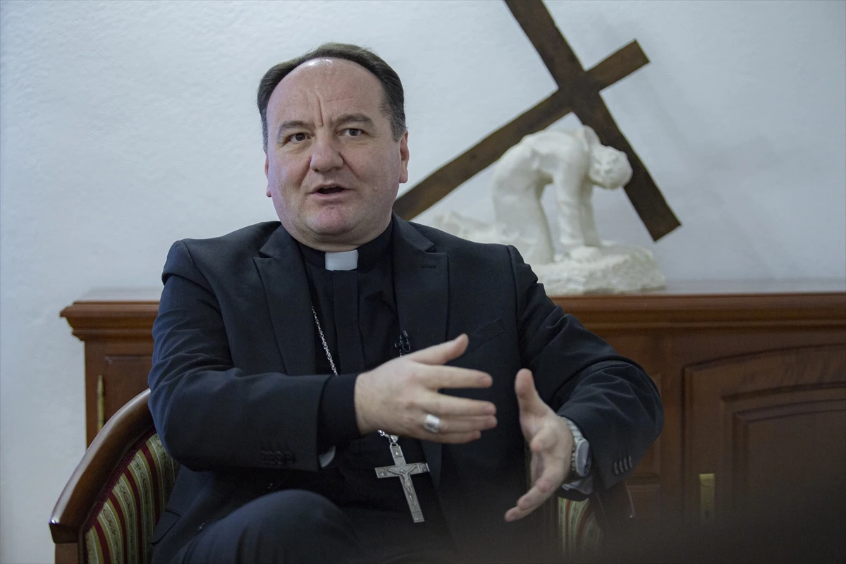 Biskup Petar Palić: Božić se uvijek slavio, u vremenu nade ili beznađa