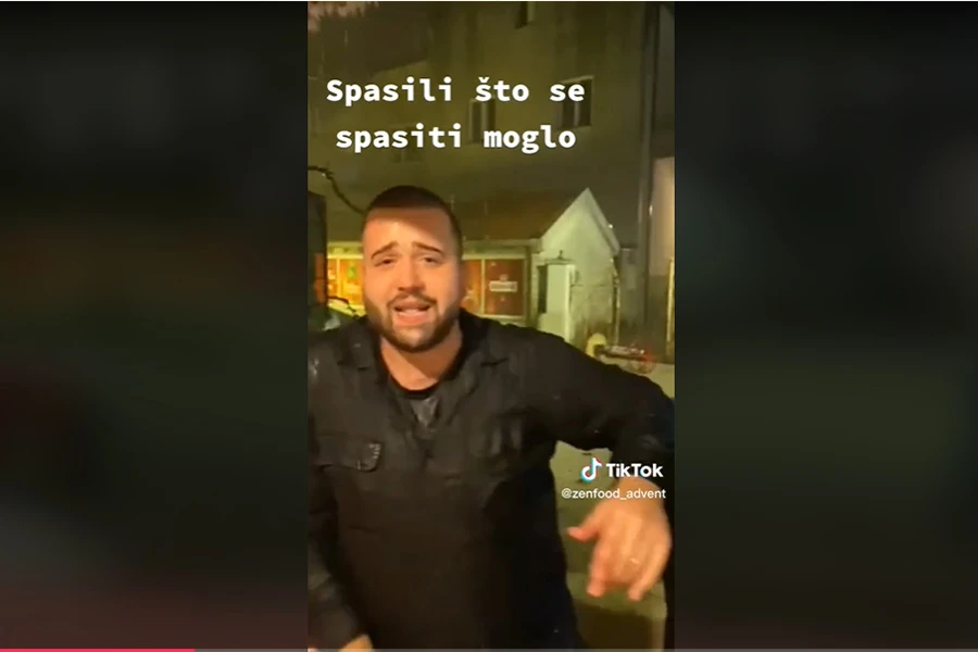 Pogledajte kako Mostarci tijekom nevremena ''čuvaju'' inventar