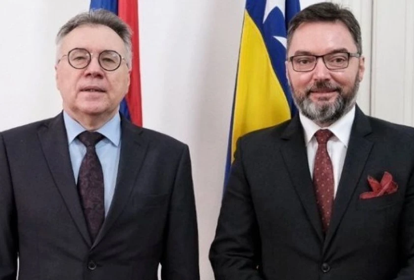 Košarac se hvali jer je glasao protiv ukrajinskog prijedloga