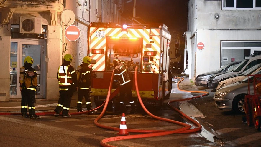 Desetero poginulih u požaru u Lyonu