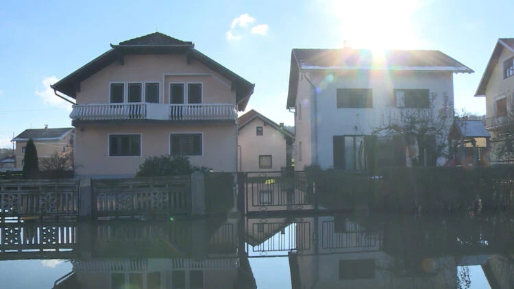 Očekuje se rast razina rijeka, ugrožena područja Krajine i Srednje Bosne