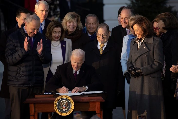Biden štiti istospolni brak