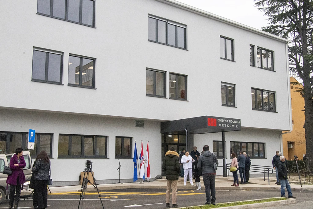 Otvorena bolnica u Metkoviću: Dolazit će liječnici iz Mostara i Dubrovnika