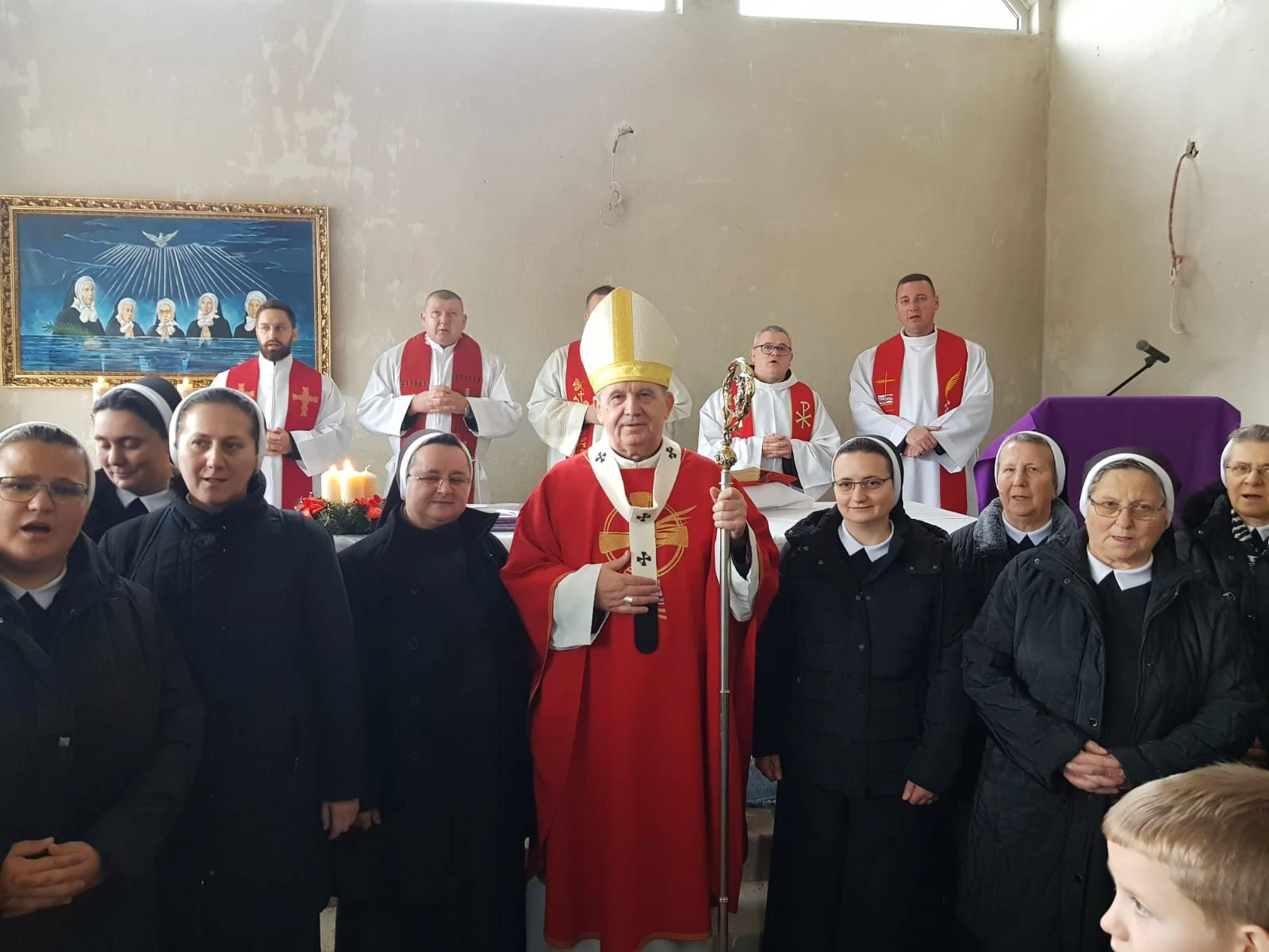 Nadbiskup Vukšić prvi put predvodio Misno slavlje u novoj nedovršenoj crkvi u Goraždu