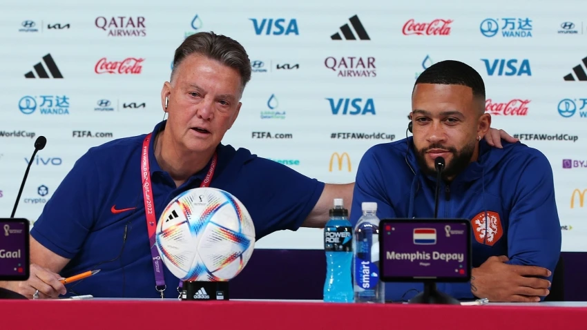 Van Gaal; Depay je prošao isto što i di Marija, sada se ljubimo u usta!