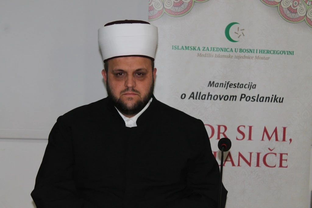 Glavni mostarski imam Dino ef. Maksumić osudio čin devastacije i pljačkanja Saborne crkve u Mostaru