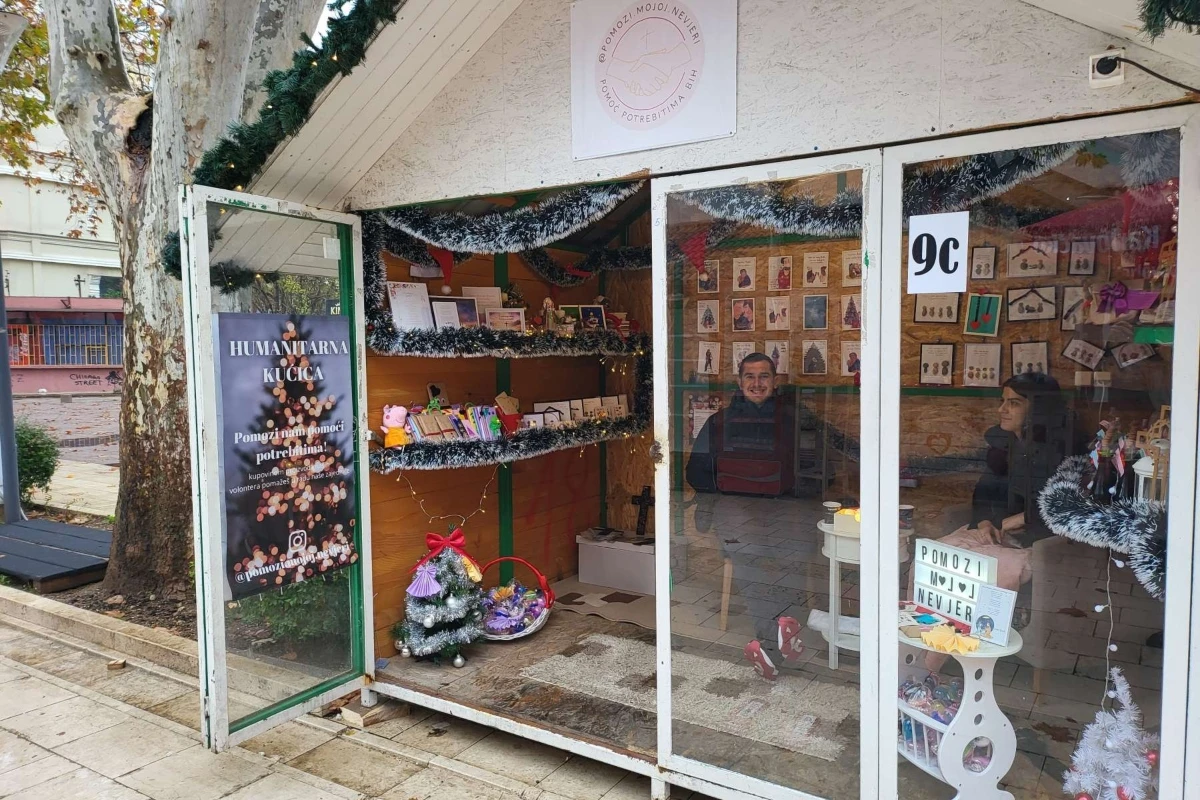 Advent u Mostaru: Otvoren gastro kutak