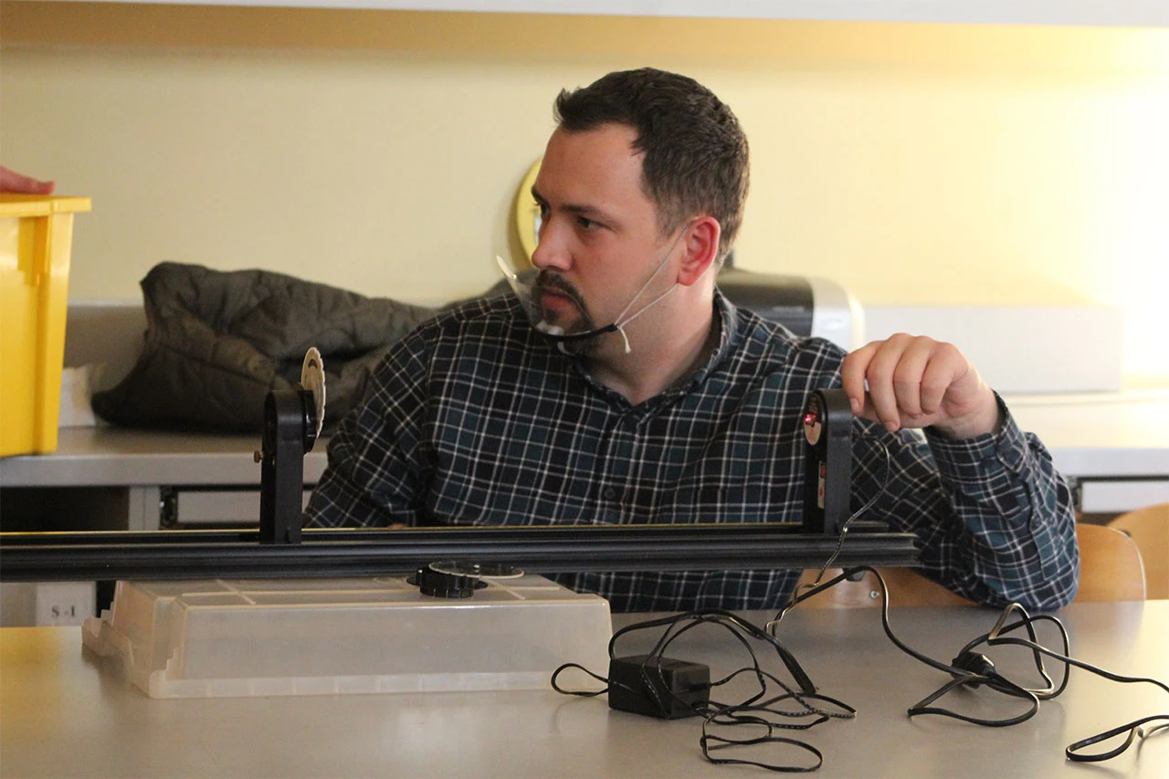 Američki kutak poziva na novi ciklus STEM programa „Physic Lab Experiments“