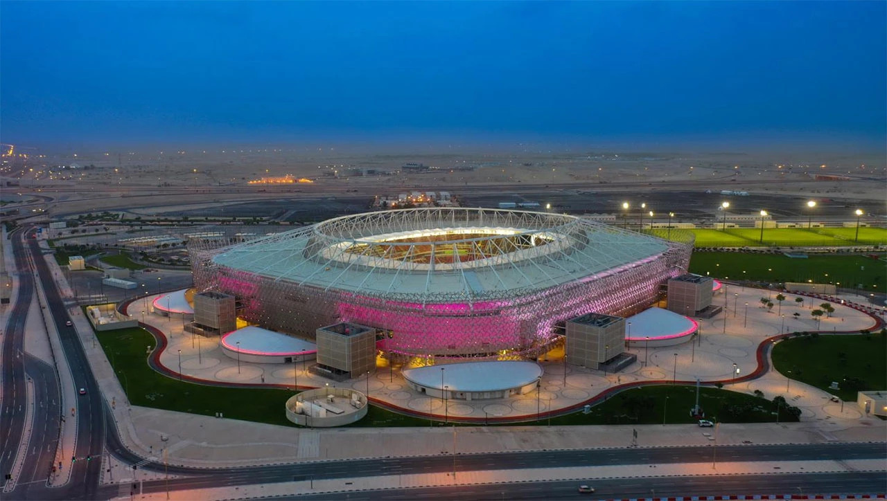 Utakmica Hrvatska - Belgija na stadionu na rubu pustinje