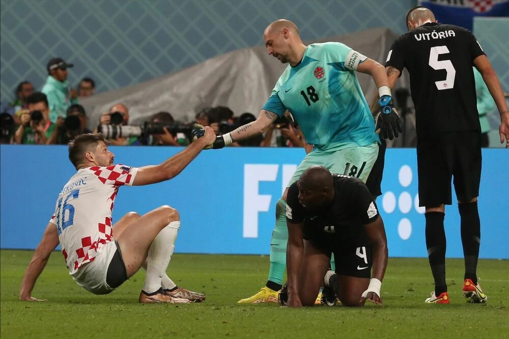 Kanadski vratar srpskih korijena poželio Hrvatskoj sve najbolje