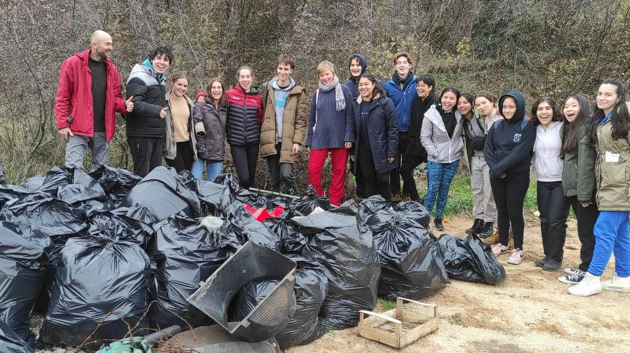 Na Bunskim kanalima prikupljene 42 vreće raznog otpada