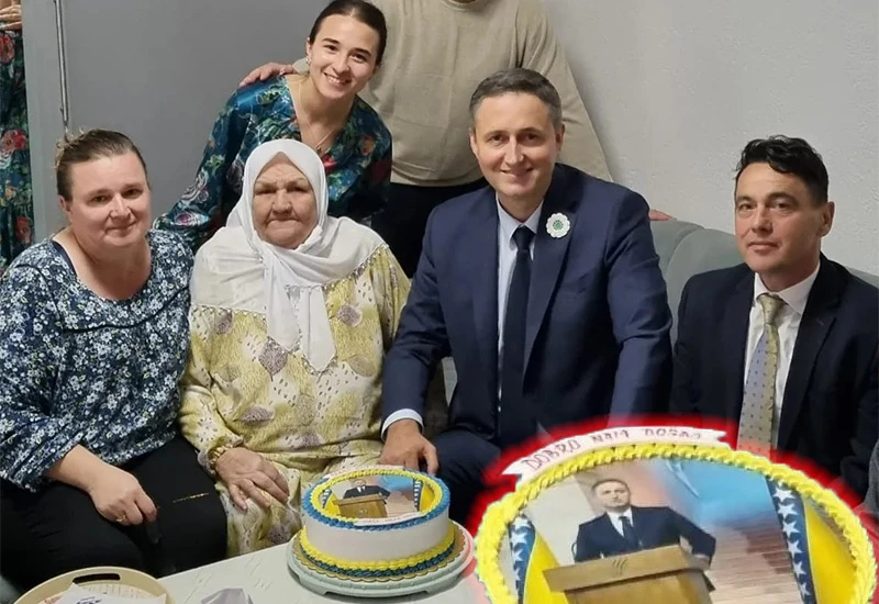 Slatkiši: Kako je Bećirović jeo sebe