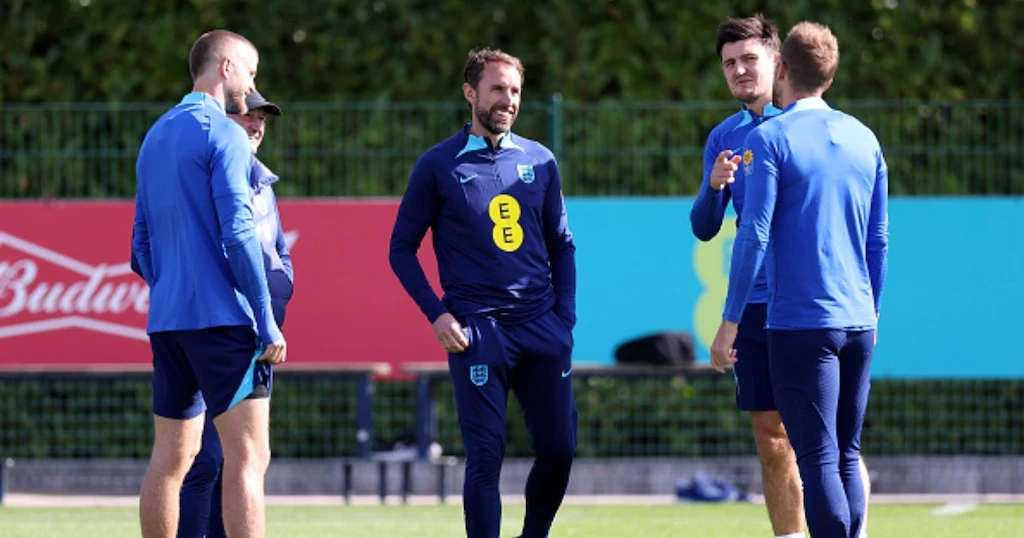 Southgate: Naši igrači će nastaviti klečati