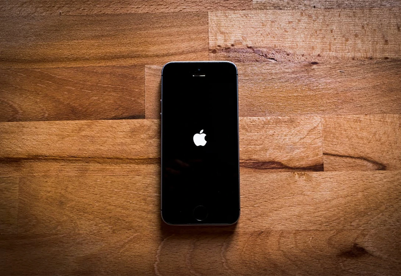 Bivši zaposlenik Applea komentirao predstavljanje novih iPhonea: ''To je s*anje''
