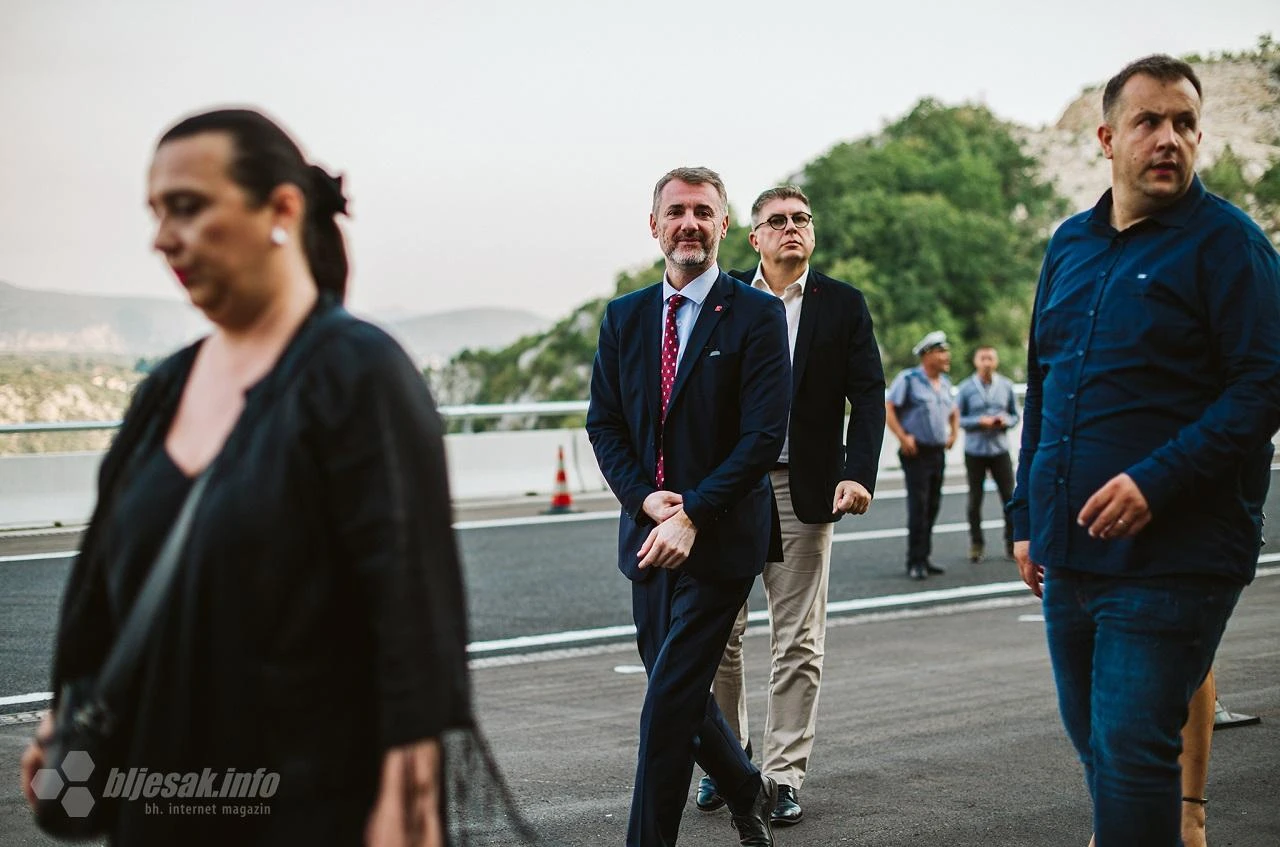 Forto: Dolazak stručnjaka Amazona u BiH prilika za razvoj tehnologije i AI-ja